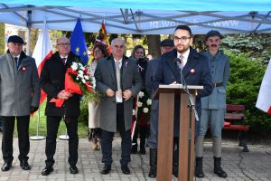 Poseł na Sejm RP Piotr Kowal podczas przemówienia